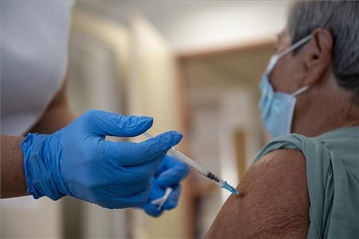  Meghaladta az ezret a napi új koronavírusos esetek száma Horvátországban és Szlovéniában is