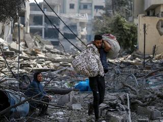 Bejutott a Gázai övezetbe a nemzetközi vöröskereszt
