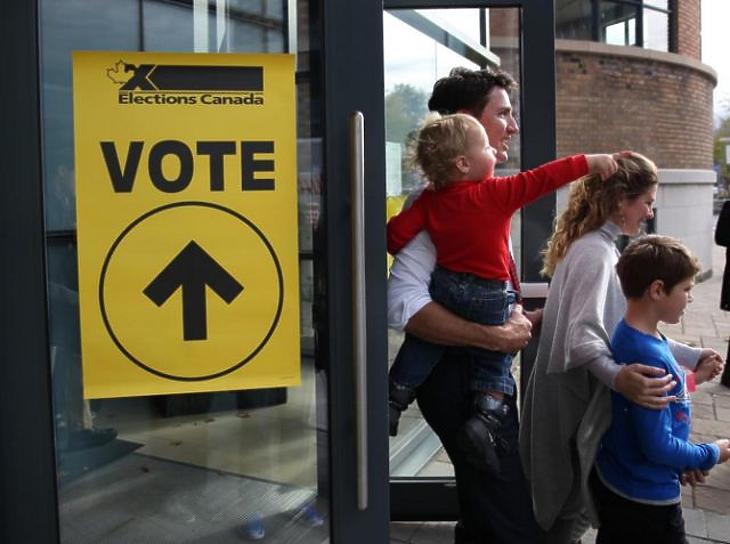Kanadai választás: elbukta parlamenti többségét Trudeau pártja
