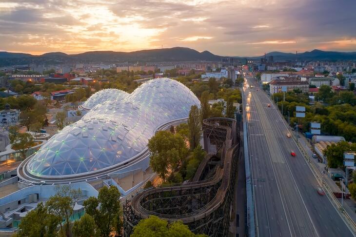 Végre hamarosan birtokba veheti Budapest a Biodómot?