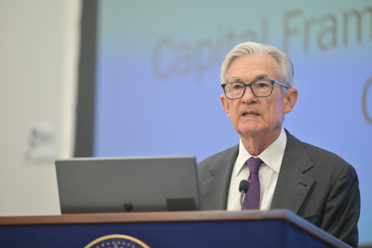 a Fed elnöke Jerome Powell, az amerikai elnök szerint csak egy hülye