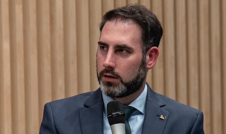 Trump vámjai még jól is jöhetnek hazánknak — interjú Virovácz Péterrel