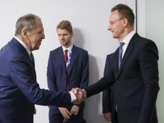 Szijjártó, Lasvrov