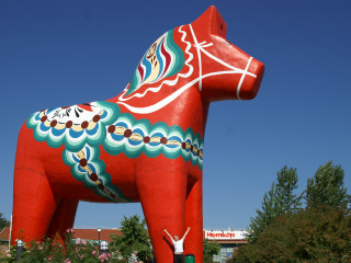 Dalarna, a piros falovacskák hazája