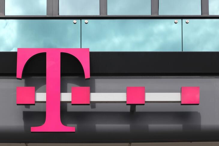Szépen erősödik a Telekom papírja