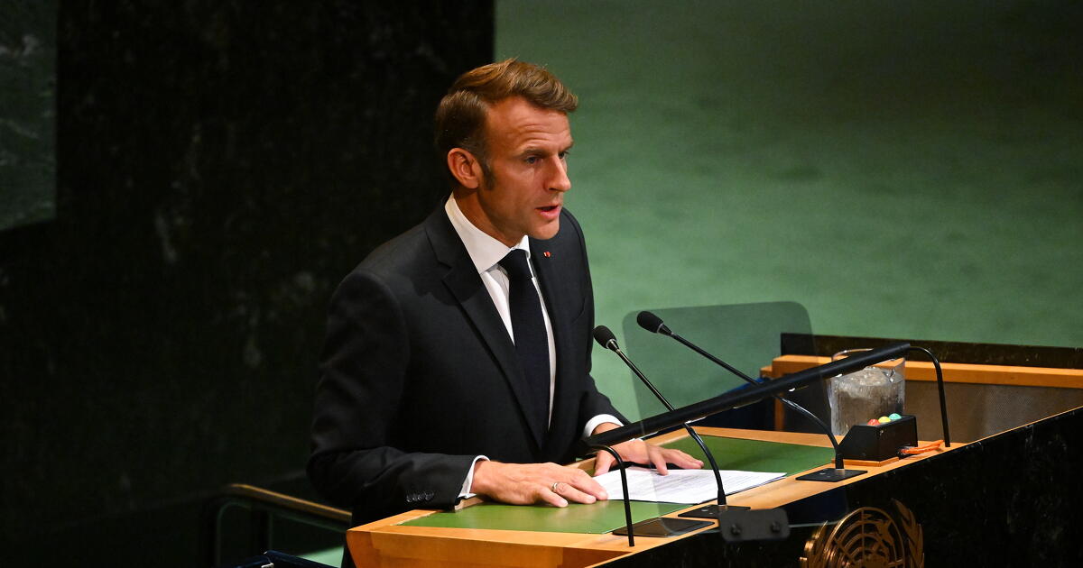 Lépnek a franciák: nincs több telefonozás az iskolákban