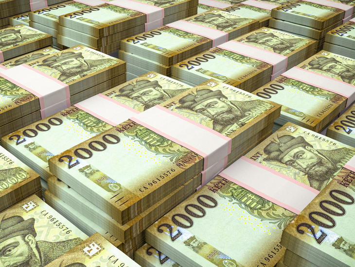 Elájult reggelre a forint