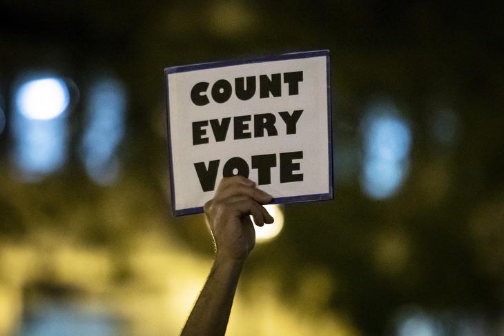 Jövőre is minden szavazat számít. Fotó: MTI/AP/Chicago Sun-Times/Ashlee Rezin Garcia