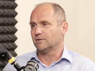 Nézze velünk élőben Jaksity Györgyöt a Klasszis Klub stúdiójában