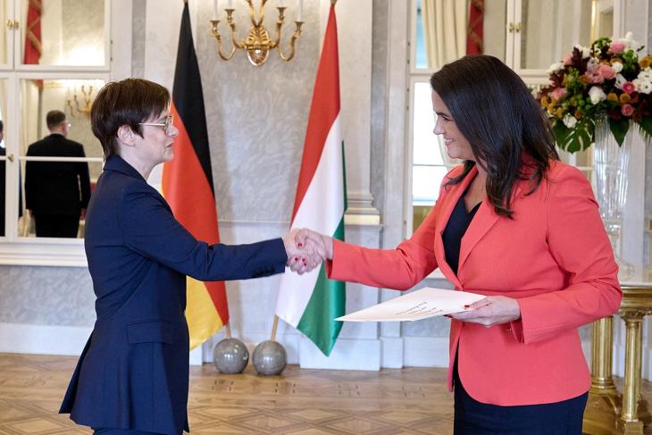 A nap képe: új német nagykövet érkezett Budapestre 