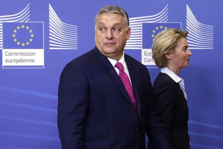 Orbán Viktor és Ursula von der Leyen, az Európai Bizottság elnöke. Fotó: EPA 