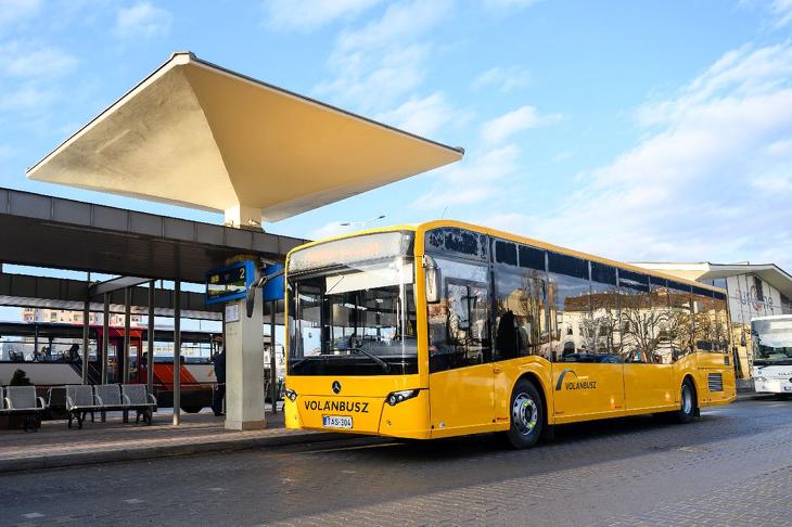 140 új buszt vesz a Volánbusz