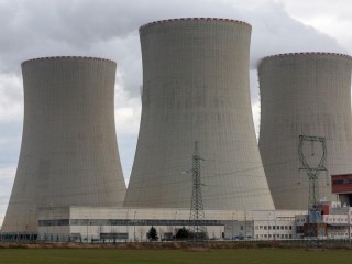 Még később épülhet meg az első nagy lengyel atomerőmű