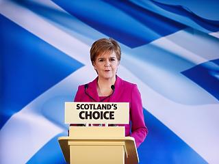 A skótok inkább Nagy-Britanniából lépnének ki, nem az EU-ból