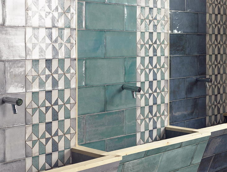 Kemény felületen lágy és romantikus minták