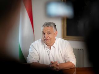 Orbán Viktor meglepődött és üzent: a magyarok mindig nyílt lapokkal játszanak