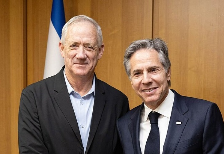 Az izraeli háborús miniszter Beni Ganc gyakran egyeztete Anrótony Blinken amerikai külügyminiszterrel
