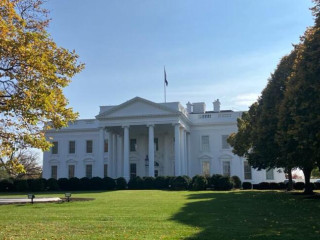 Áthúzták Trump Fehér Házi bálterem-terveit