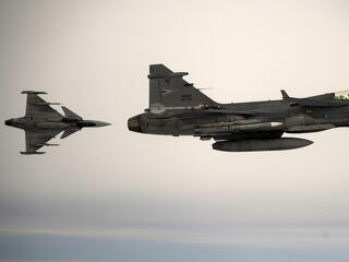 Megérkeztek Kecskemétre az új Gripenek