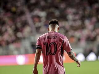 Elájul, ha meglátja, mennyit keres Lionel Messi