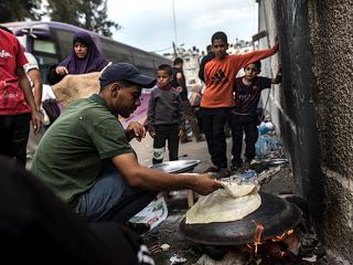 Válságos az Egyiptomba szállított gázai koraszülöttek állapota