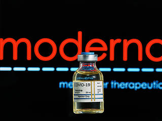 A Pfizer után a Moderna is elérhetővé válhat a 17 év alattiaknak