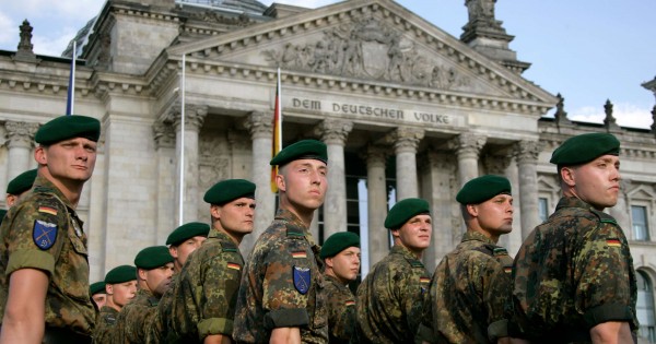 A németek a sorkatonai szolgálat visszaállítását tervezik
