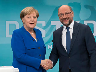 Merkel új helyről kaphat pofont – mi lesz most?