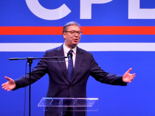 Aleksandar Vučić szélesre tárja új mozgalma karjait is