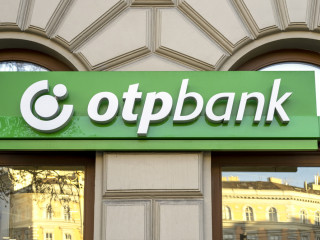Nagyon megsínylette a kormány intézkedéseit a legnagyobb hazai bank 