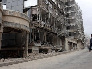 Újabb iráni vezetőt ölt meg Izrael légicsapással