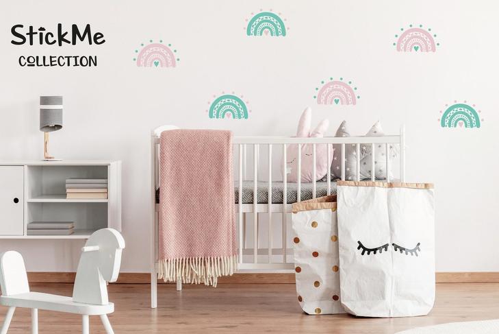 Vidáman ősszel is a szivárvány színű falmatricákkal!