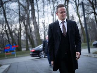 Előre lesöpör az asztalról minden kritikát a választásokkal kapcsolatban Szijjártó Péter