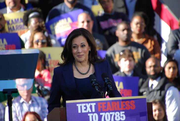 Kamala Harris sűrű hét előtt áll, de előtte még jól beszólt Trumpnak