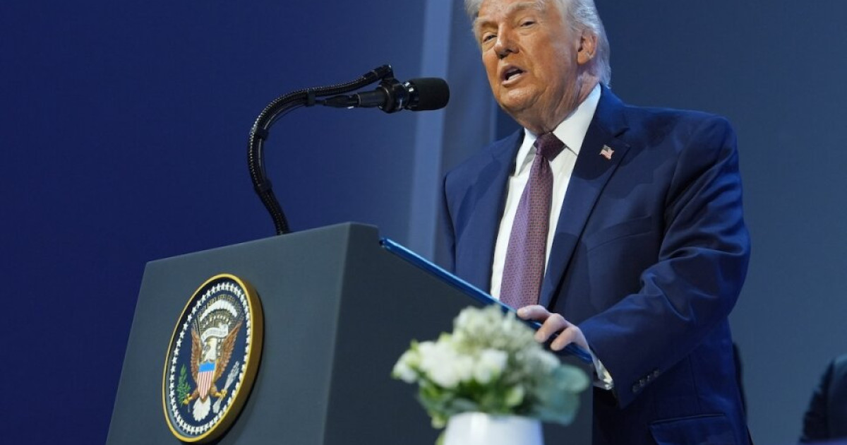 Trump most Davosban vetített nagyot – mutatjuk, mik a tények