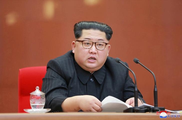 Nem mindennapi találkozó zajlik Észak-Koreában