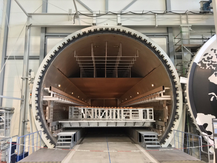 Az A-350-es szárnyának gyártásához szükséges autokláv