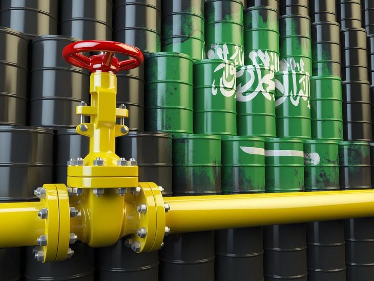 Nem engedné el a világot a szaúdi olaj. Fotó: Depositphotos