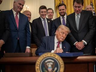 Donald Trump ismét új vámokat jelentett be 