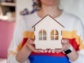 Ingatlant vásárolna befektetési céllal? Kiszámolták, mire számíthat