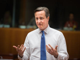 David Cameron egy csaló áldozata lett, a brit külügyminisztérium sajnálatára