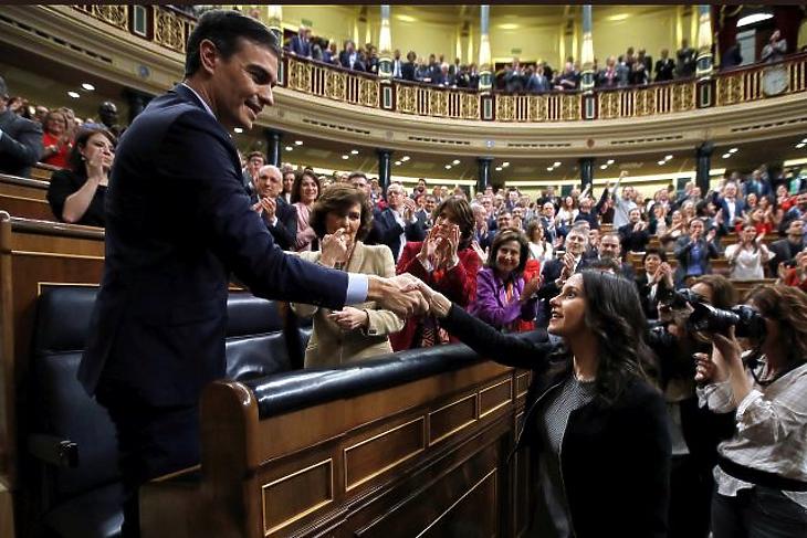 Bekerült a radikális baloldal az új spanyol kormányba