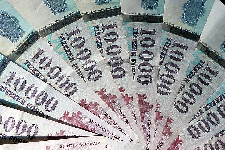 Meglepetést hozhat a Richter-jelentés, ugranak a tőzsdék