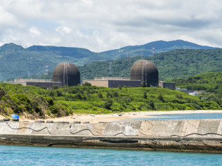 50 százalékról nullára: utolsó atomerőművét is leállítja egy ország