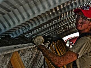 160 filippínó hegesztő érkezhet Magyarországra