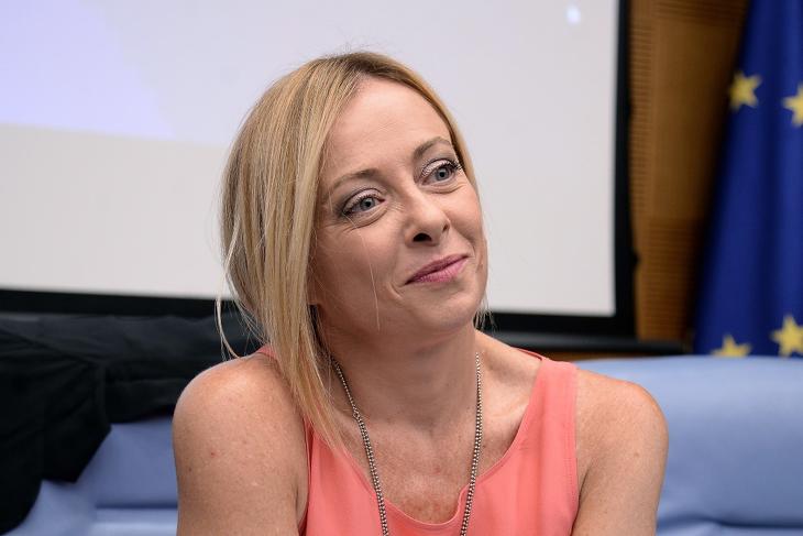 Meloni továbbra is vonzó az olaszoknak