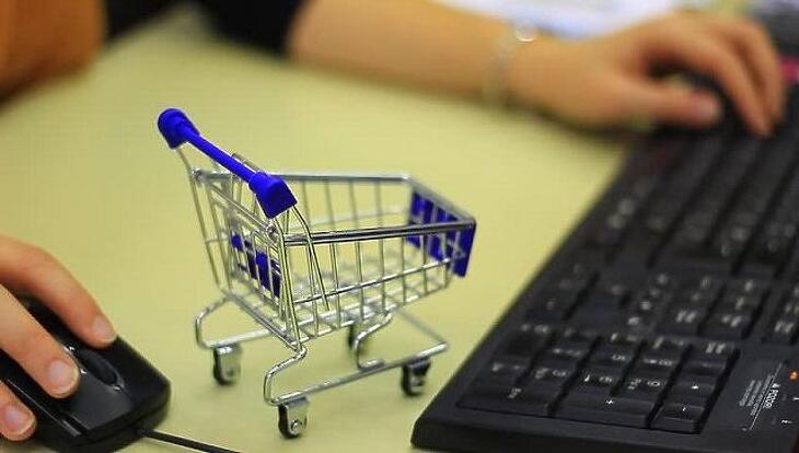 Biztonságosabb lesz az internetes vásárlás is az új szabályokkal?