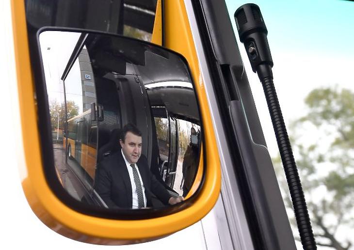 Palkovicsnak van egy Lamborghinije
