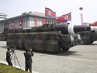 Kim Dzsongun visszahívta a képviselőket: kicsit távolabb került a békekötés