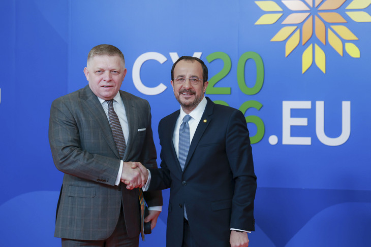 Robert Ficót fogadja a ciprusi uniós csúcson Níkosz Hrisztodulídisz ciprusi elnök